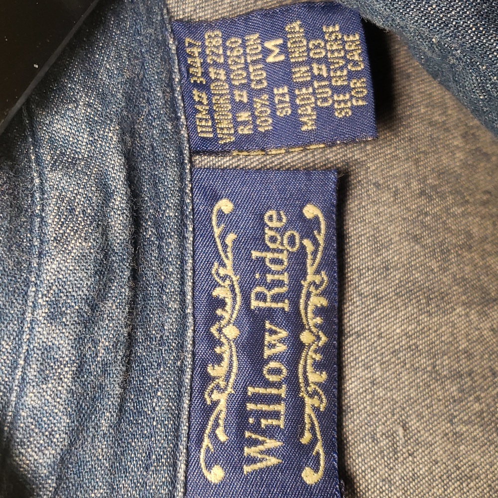 Vintage Patchwork, Kneedlepoint Women's Button Do… - image 2